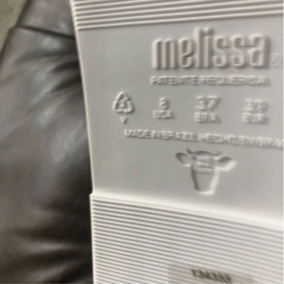 New Melissa White Clear Breeze Strappy flip flop slide on Sandal scented - Picture 9 of 12